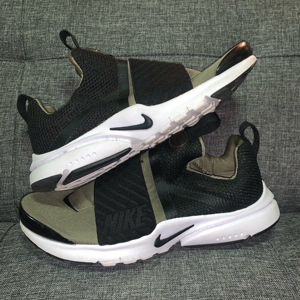 nike boys 7y
